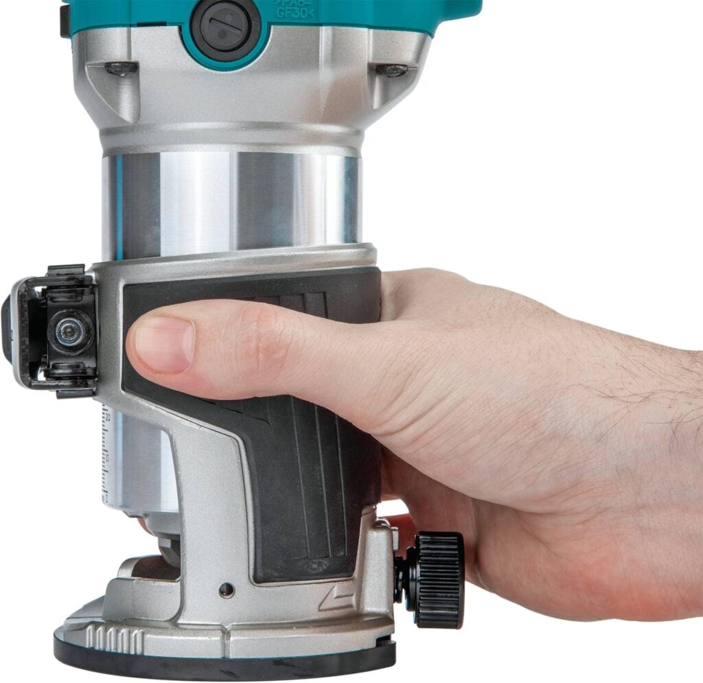 Makita RT0701C 1-1/4 HP Compact Router